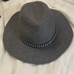 Felt hat Wide brim hat